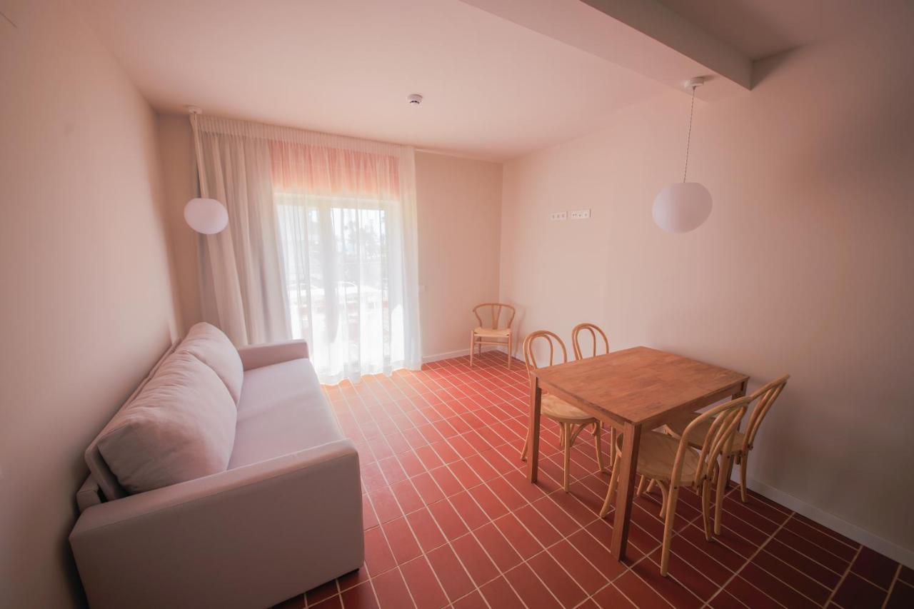 Terra Aurea Aparthotel Салоу Екстериор снимка