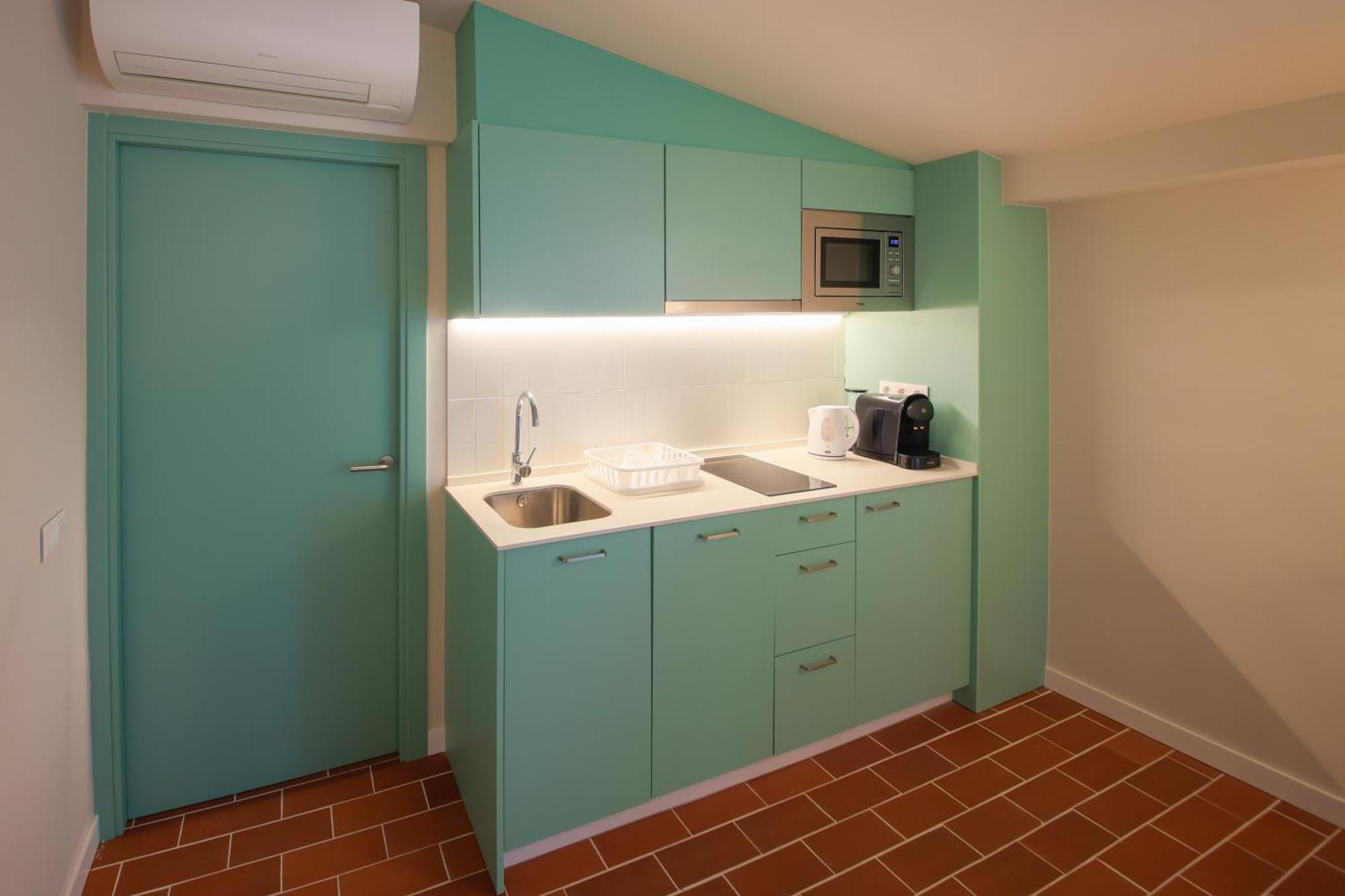 Terra Aurea Aparthotel Салоу Екстериор снимка